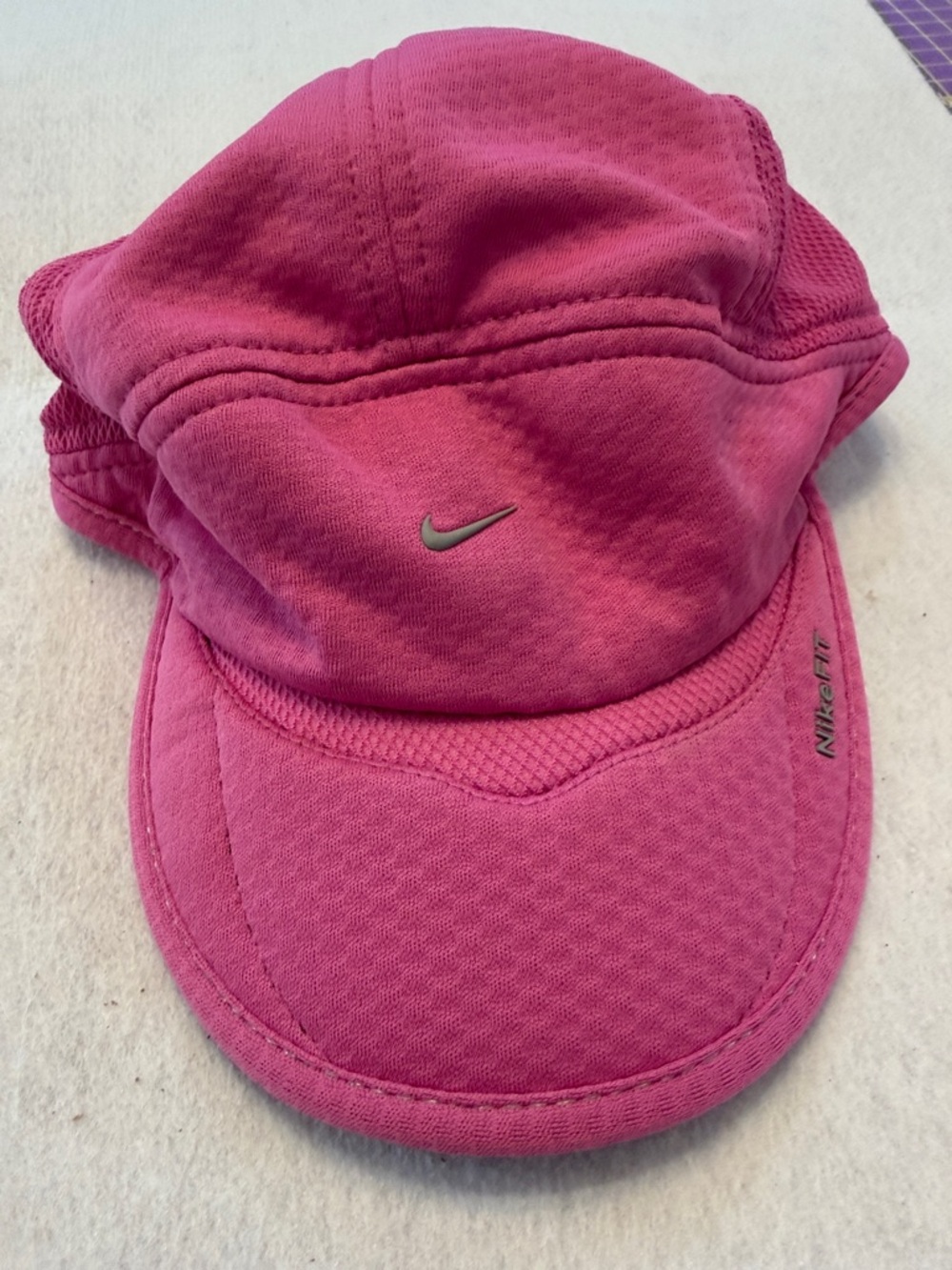 Nike Hot Pink Performance Running Cap